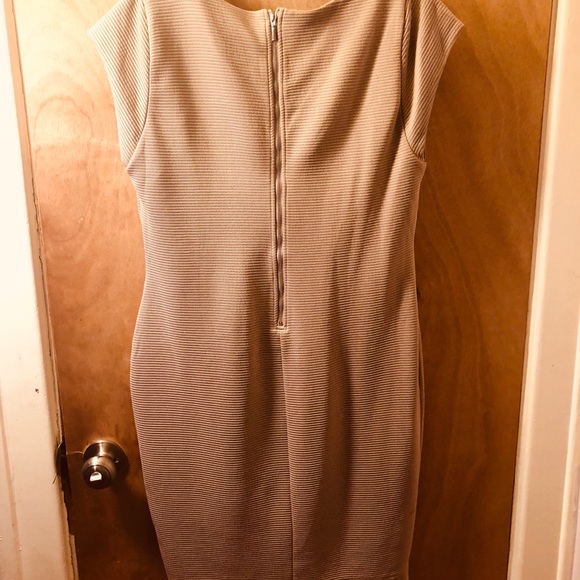 Bar lll Tan Midi - Picture 4 of 4